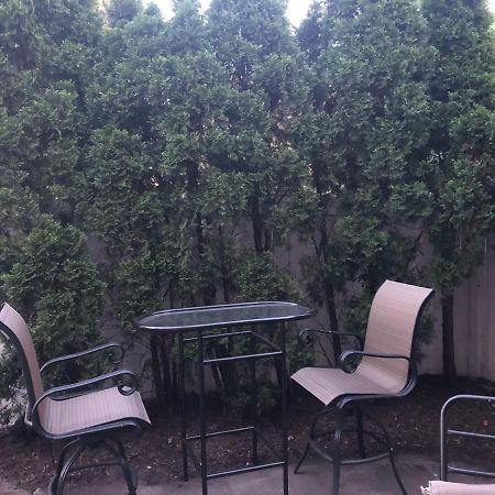 Brooklyn'S Finest - Cozy 2 Bedroom Нью-Йорк Экстерьер фото