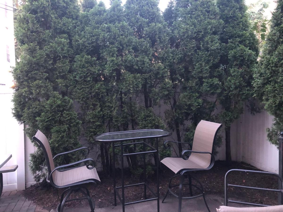 Brooklyn'S Finest - Cozy 2 Bedroom Нью-Йорк Экстерьер фото