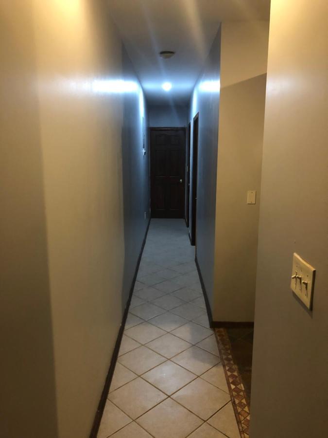 Brooklyn'S Finest - Cozy 2 Bedroom Нью-Йорк Экстерьер фото